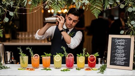 2026'nın En Popüler Kokteyl Nişan ve Düğün Konseptleri